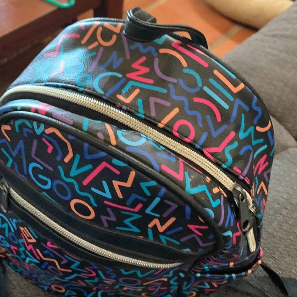 Stranger Things backpack. - Picture 8 of 9